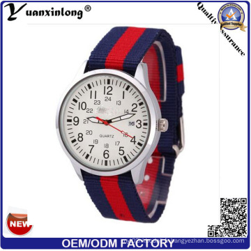 Yxl-629 Color Nylon Vogue Band Fashion Watch 2015 Montre à poils Nato Hot Watch Quartz Vogue Vogue Stainless Steel Watch